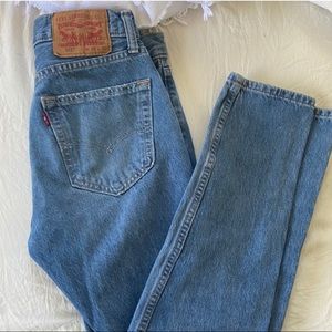 LEVIS 512